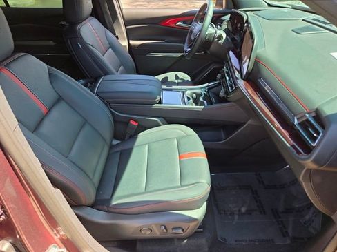 Used 2026 Chevrolet Traverse RS w/ LPO, Floor Liner Package FWD image 21