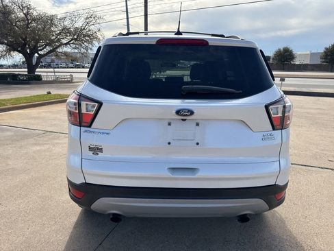 Used 2018 Ford Escape SEL w/ Ford Safe & Smart Package image 6