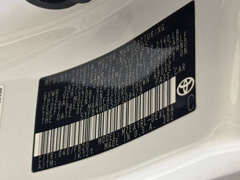 Used 2025 Toyota Corolla LE FWD image 26