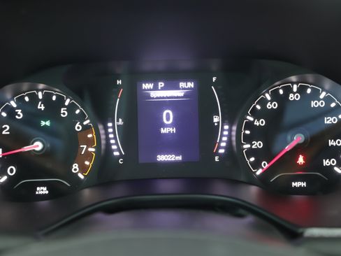 Used 2022 Jeep Compass Latitude FWD image 13