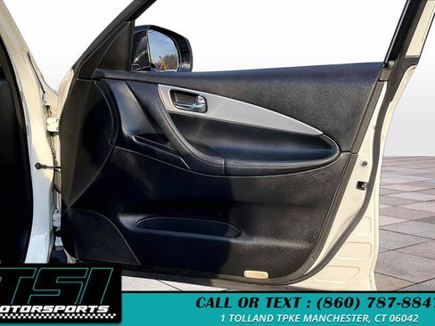 Used 2016 INFINITI QX50 AWD image 24