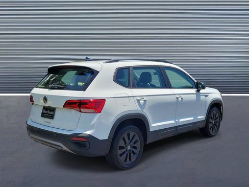 Used 2024 Volkswagen Taos S FWD image 3