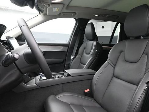 New 2026 Volvo XC90 B6 Ultra w/ Protection Package Premier AWD/4WD image 10