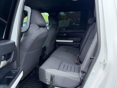 Used 2024 Toyota Tacoma TRD Sport AWD/4WD image 16
