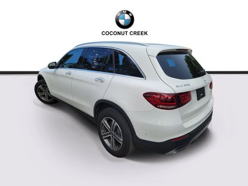 Used 2021 Mercedes-Benz GLC 300 4MATIC image 4