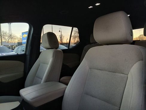 Certified 2022 Chevrolet Traverse LS w/ Midnight/Sport Edition image 13