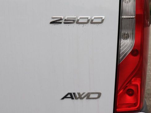 Used 2025 Mercedes-Benz Sprinter 2500 image 66