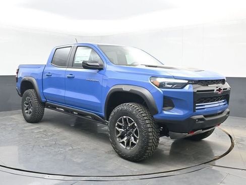 New 2026 Chevrolet Colorado ZR2 AWD/4WD image 2