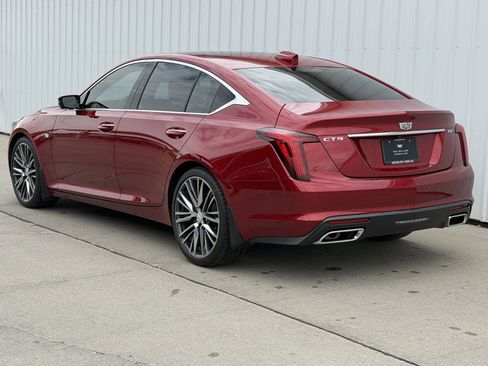 Used 2025 Cadillac CT5 Premium Luxury RWD image 8