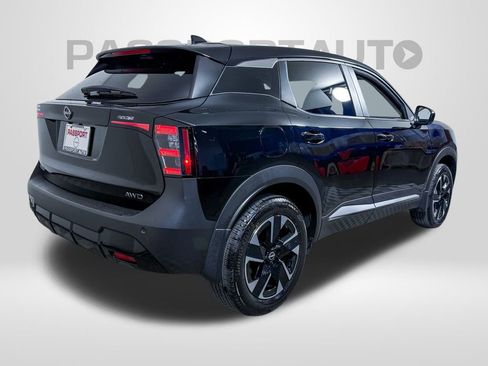 Certified 2025 Nissan Kicks SV image 9