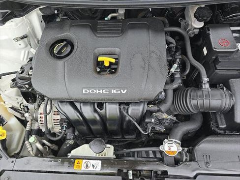 Used 2017 Kia Forte LX FWD image 22