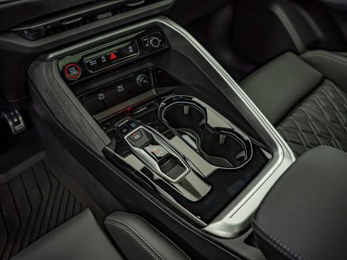 New 2026 Audi SQ5 Prestige AWD/4WD image 28