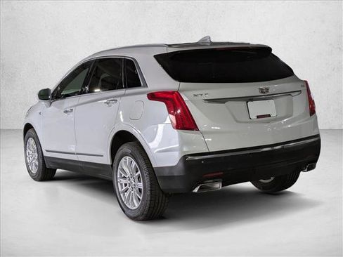 Used 2017 Cadillac XT5 FWD image 8
