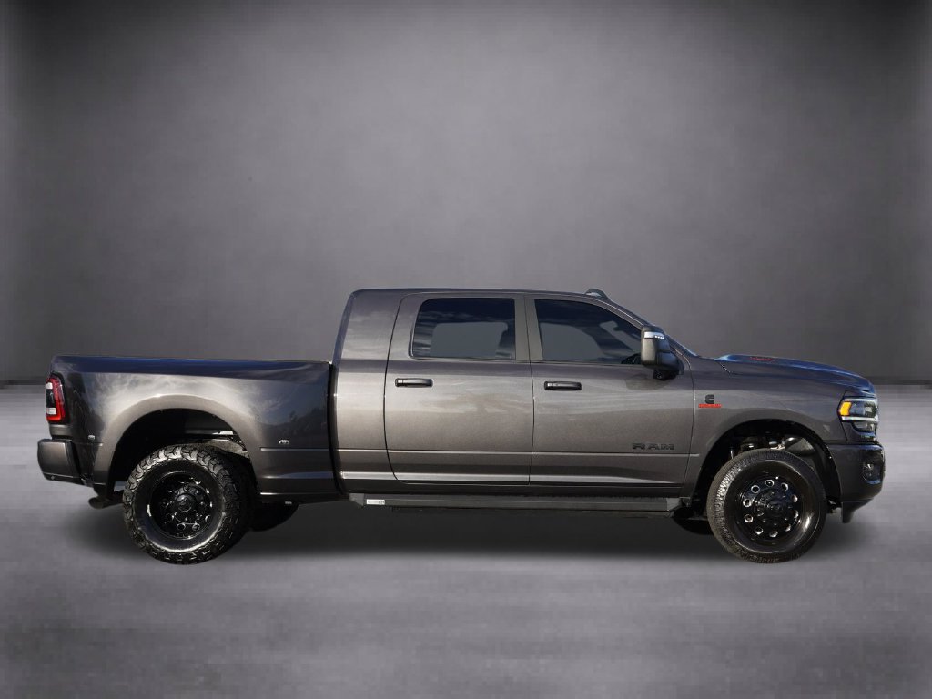 Used 2024 RAM 3500 Laramie w/ Night Edition AWD/4WD image 3
