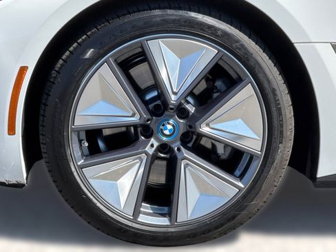 Used 2024 BMW i4 eDrive35 w/ Premium Package RWD image 13