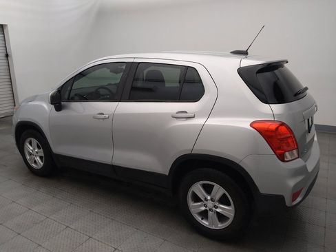 Used 2020 Chevrolet Trax LS w/ Tint and Cruise Package FWD image 3