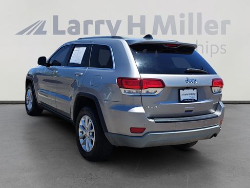 Used 2021 Jeep Grand Cherokee Laredo X AWD/4WD image 3