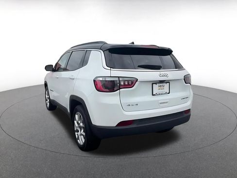 Used 2025 Jeep Compass Limited AWD/4WD image 11
