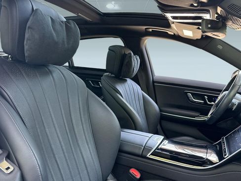 Certified 2023 Mercedes-Benz S 500 4MATIC image 34