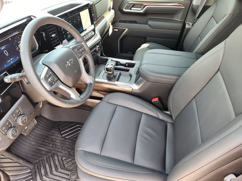 New 2026 Chevrolet Silverado 1500 RST AWD/4WD image 13