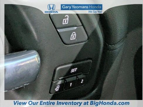 Used 2021 Chevrolet Silverado 1500 High Country image 25