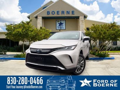 Used 2022 Toyota Venza Limited w/ Advanced Technology Package