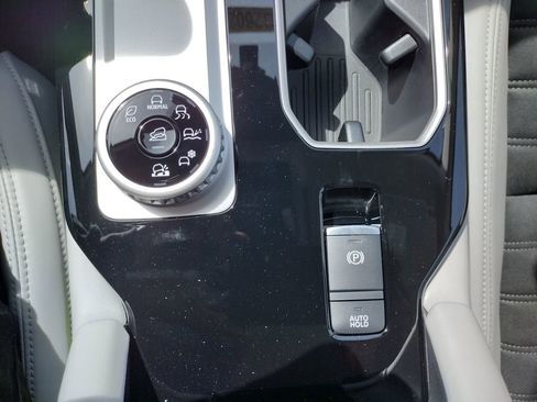 New 2026 Mitsubishi Outlander SE AWD/4WD image 26