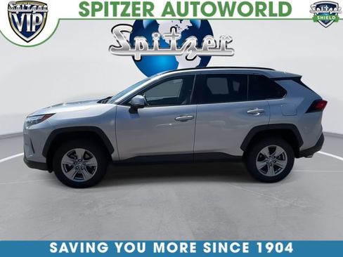 Used 2025 Toyota RAV4 XLE FWD image 7