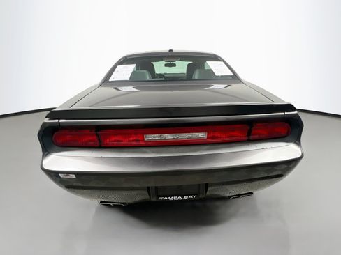 Used 2014 Dodge Challenger R/T RWD image 6