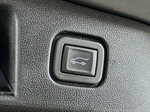 Used 2024 Chevrolet Blazer EV RS AWD/4WD image 30