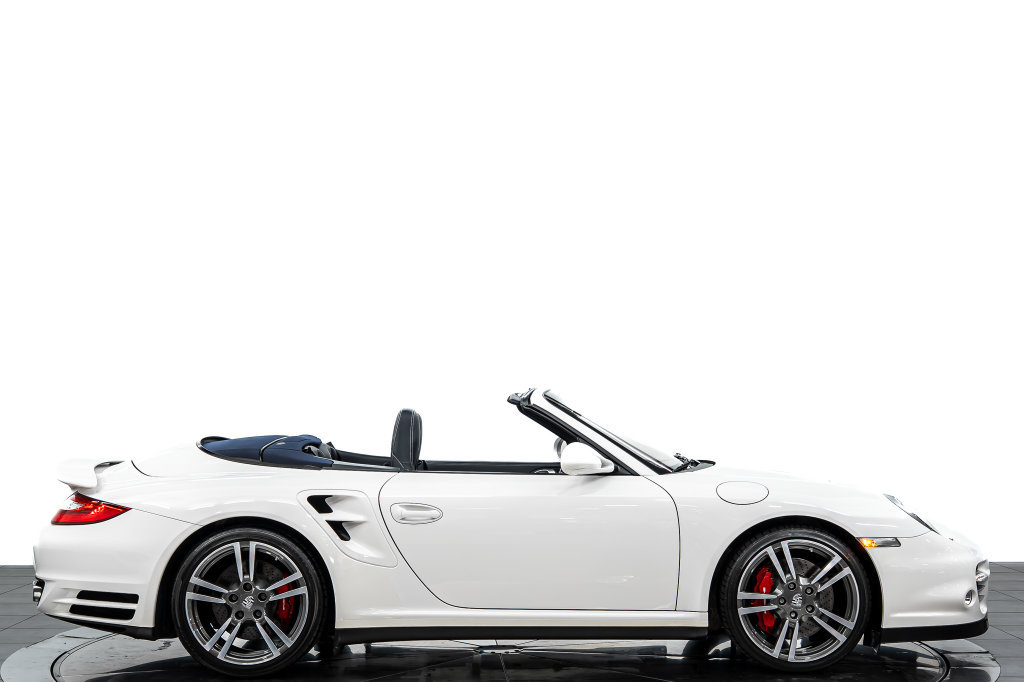 Used 2010 Porsche 911 Turbo AWD/4WD image 8