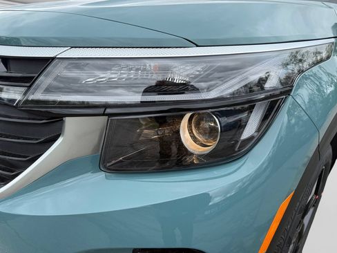 New 2026 Kia Seltos S AWD/4WD image 22