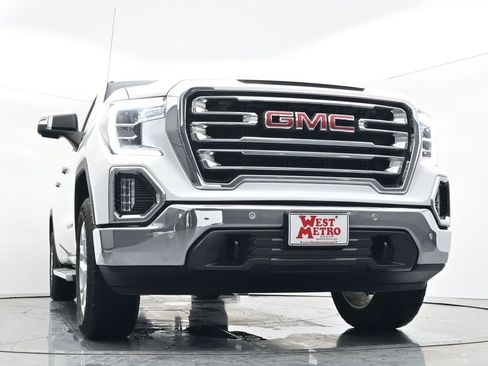 Used 2022 GMC Sierra 1500 SLT w/ SLT Premium Plus Package image 32