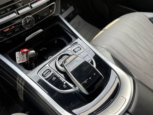 Used 2021 Mercedes-Benz G 550 image 21