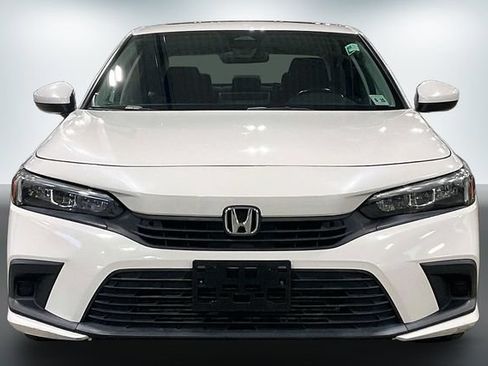 Used 2022 Honda Civic EX image 2