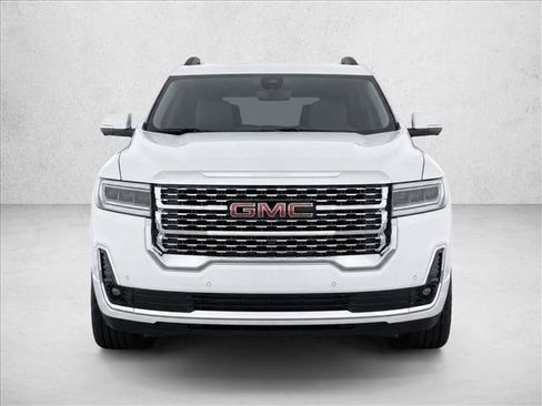 Used 2023 GMC Acadia Denali w/ Denali Ultimate Package FWD image 2
