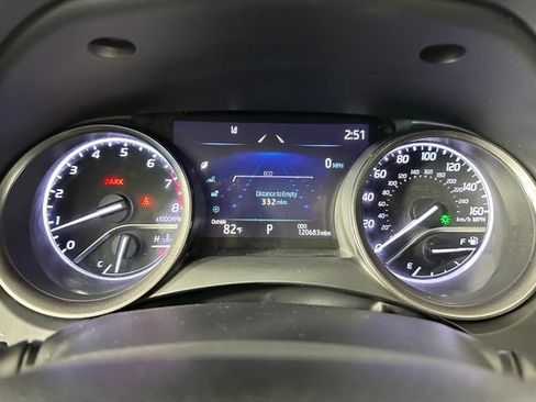 Used 2022 Toyota Camry SE AWD/4WD image 17