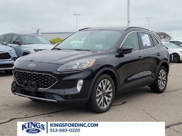 Certified 2020 Ford Escape Titanium AWD/4WD image 1
