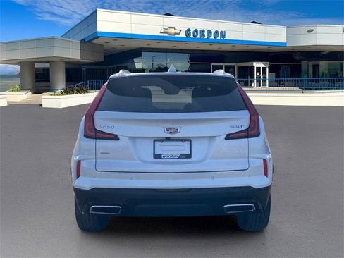 Used 2024 Cadillac XT4 Premium Luxury w/ Cold Weather Package image 4