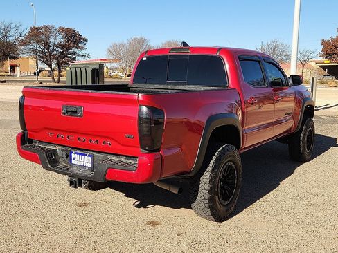 Used 2023 Toyota Tacoma 4x4 Double Cab image 3