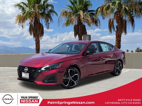 New 2026 Nissan Altima 2.5 SR w/ SR Premium Package FWD image 1