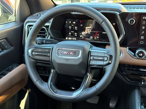 New 2026 GMC Canyon AT4 w/ Technology Plus Package AWD/4WD image 24