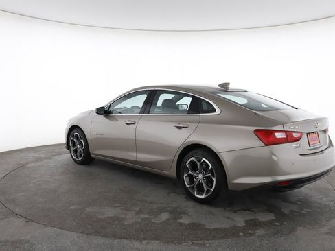 Used 2024 Chevrolet Malibu LT FWD image 9