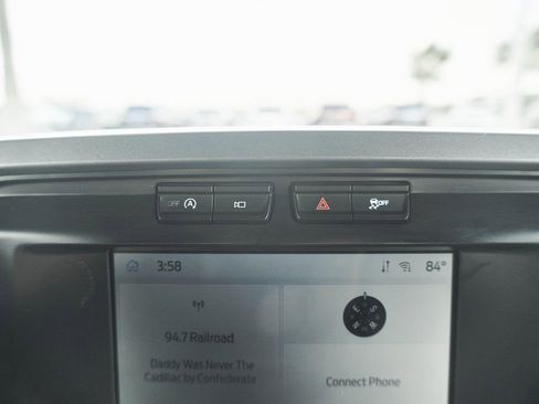 Used 2023 Ford F150 XLT image 48