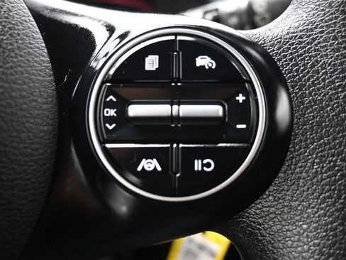 Used 2023 Kia Soul LX FWD image 20