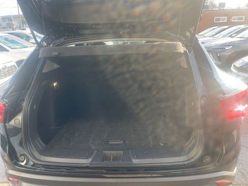 Used 2025 Chevrolet Trax LT image 31