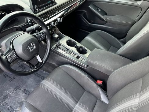 Used 2023 Honda Civic Sport image 10