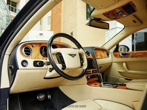 Used 2010 Bentley Flying Spur Flying Spur AWD/4WD image 37