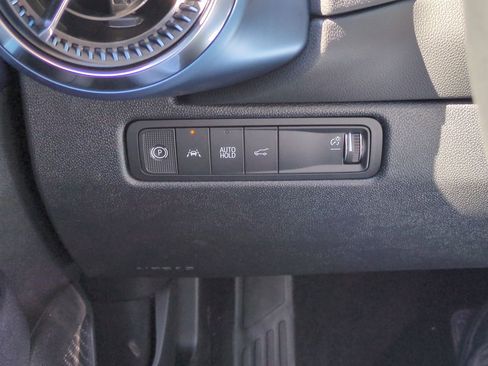 New 2026 Chevrolet Equinox EV LT image 17