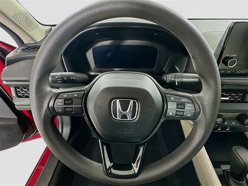 Used 2024 Honda Accord EX image 10